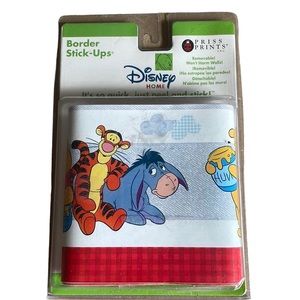Disney Winnie the Pooh border stick ups wallpaper